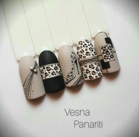 Animal Print Nails Art, Kutek Disney, Nail Drawing, Leopard Print Nails, Minimalist Nail Art, Leopard Nails, Pretty Nail Art Designs, Nail Art Designs Videos, Nail Art Videos