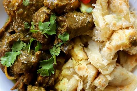 TasteToronto | Trinidadian Curry Goat and Roti Curry Goat And Roti, Bahamian Food, Caribbean Countries, Trinidadian Recipes, Goat Recipes, Curry Goat, Trini Food, Roti Recipe, Crepe Pan