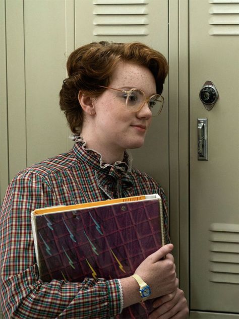 "We are all Barb: Who wasn't that awkward teenager, worried about her station in the scholastic pecking order and trying to maintain the few friends she has even as they use her for rides in her VW and as a convenient excuse so they can sneak out for dates with boys?" Stranger Things Barbara, Justice For Barb, Barbara Holland, Shannon Purser, Stranger Things Halloween Costume, Barb Stranger Things, Stranger Things Costume, Stranger Things Halloween, Stranger Things Season 3