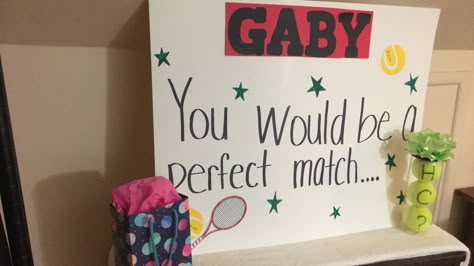 Tennis Themed Hoco Proposal, Tennis Themed Hoco Poster, Tennis Themed Prom Proposal, Tennis Homecoming Proposal Ideas, Tennis Hoco Signs, Tennis Hoco Proposals Ideas, Tennis Homecoming Proposal, Tennis Promposal Ideas, Tennis Hoco Proposal