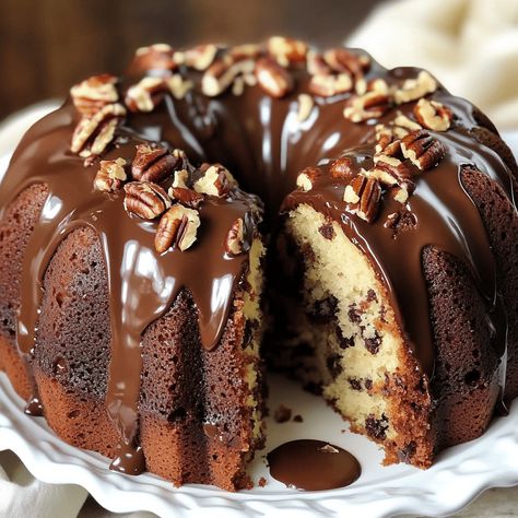 Decadent German Chocolate Pecan Pound Cake Delight Pecan Glaze, Pecan Pound Cake, Chocolate Pound Cake, Pecan Cake, German Chocolate Cake, Chocolate Pecan, Sweets Cake, German Chocolate, Pound Cake Recipes