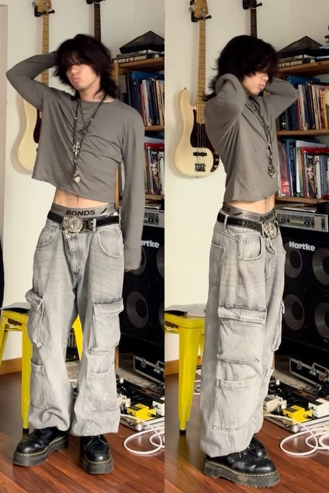 Fancy Grunge Outfits Men, Manga Outfits Ideas, Alt Streetwear Men, Manwhore Outfits Men, Fashion Inspo Outfits Male, Alt Mens Outfits, Mens Layered Outfit, Grunge Outfit Masc, Male Fairycore Outfits