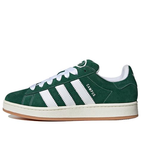 The Adidas Originals Campus 00S 'Dark Green Gum' is an iconic silhouette with a stylish and modern design. The upper is crafted with a durable material, while the sole is made with a comfortable and long-lasting material. This sneaker is perfect for everyday activities and work, providing you with a comfortable experience. Inspired by the classic Campus series, this sneaker is a perfect addition to any sneaker collection. The dark green and white colorway gives the sneaker a classic and timeless Addidas Shoes Campus 00s, Green Shoes Women, Campus Adidas, Jordan Vi, Air Jordan Vi, Adidas Campus 00s, Green Adidas, Style Sportif, Adidas Trefoil