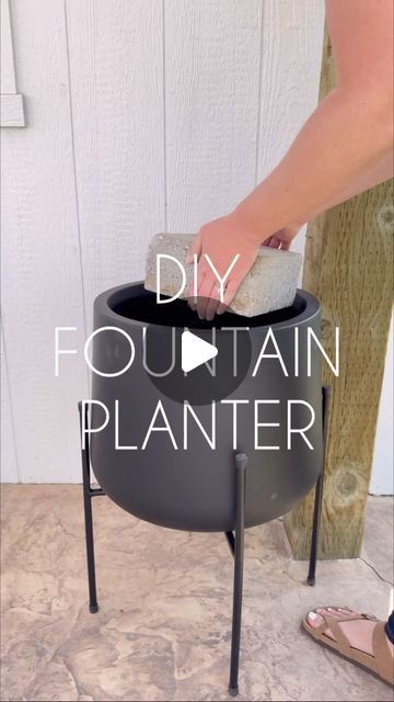 Flower Pot Water Fountain Diy, The Sassy Barn, Diy Water Fountain, Diy Fountain, Summer Projects, Garden Landscape, Water Feature, New Home Designs, Outdoor Rooms