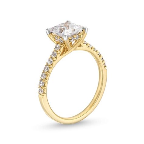 Princess cut gold engagement ring