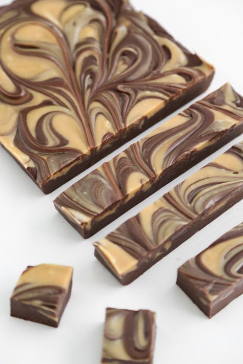 Gift This! Easy Chocolate Peanut Butter Swirl Fudge | Sprinkle Bakes Best Peanut Butter Fudge Ever, Chocolate Pb Fudge, Dark Chocolate Peanut Butter Fudge, Easy Peanut Butter Chocolate Desserts, Peanut Butter Baking Recipes, Fudge Recipes Peanut Butter, Thanksgiving Fudge, Best Fudge Recipes Ever, Fudge With Peanut Butter