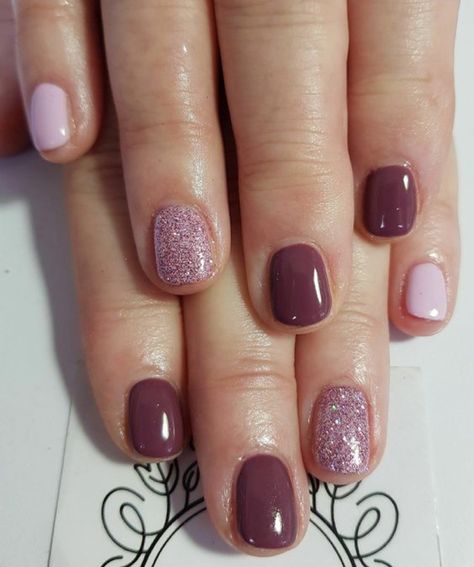 Neutral Nail Art Designs, Mauve Nails, Sparkle Nails, Neutral Nails, Dipped Nails, Fancy Nails, Nail Polishes, Powder Nails, Winter Nails