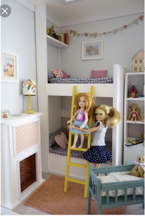 Barbie Doll Room Ideas, Barbie Room Ideas, Barbie Organization, Room Diorama, Barbie Bebe, Barbie Bedroom, Barbie House Furniture, Doll Diorama, Diy Barbie House