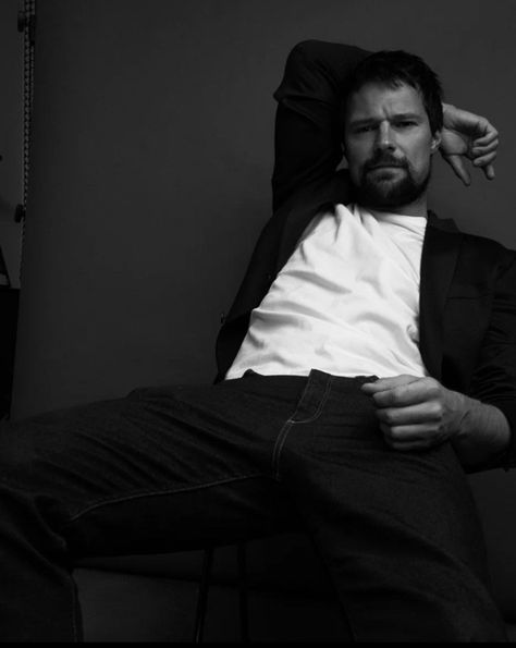 Danila Kozlovsky, Vampire Academy, Gif, Quick Saves