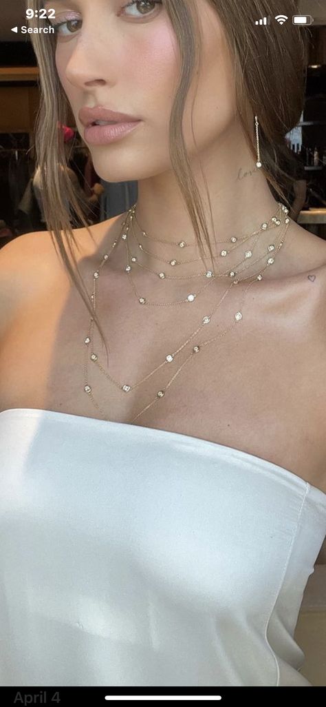 Formal Hair Jewelry, Jewelry For Prom Dress, Jewellery For Strapless Dress, Strapless Prom Dress Jewelry, Wedding Necklace Strapless Dress, Strapless Dress Jewelry Accessories, Jewelry For Strapless Dress Neckline, Prom Jewlrey Looks Silver, Strapless Dress Accessories Jewelry