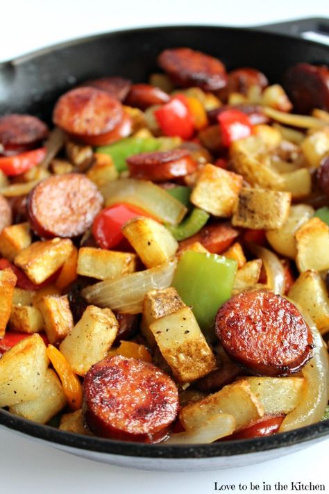 Smoked Sausage Recipes, Sausage Hash, Sausage Dinner, Pork Entrees, Sausage Dishes, Potato Bake, Sausage Potatoes, Smoked Sausage, Sausage Recipes