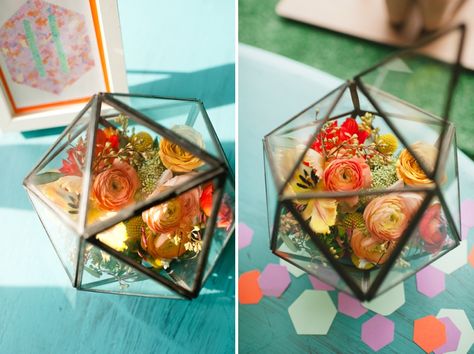 Honeycomb Wedding Ideas {Eclectic} Flower Alternatives Wedding Centerpieces, Dnd Centerpiece, Gaming Themed Wedding, Dnd Wedding Centerpiece, Subtle Nerd Wedding, Dnd Wedding Favors, Nerd Wedding Decor, Gamer Bouquet, Nerd Wedding Centerpieces