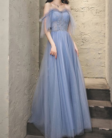 Off Shoulder Evening Dress, Wedding Dress Cap Sleeves, Ethereal Dress, Designer Evening Dresses, Pretty Prom Dresses, Fairytale Dress, Tulle Gown, Prom Outfits, Vestidos Vintage