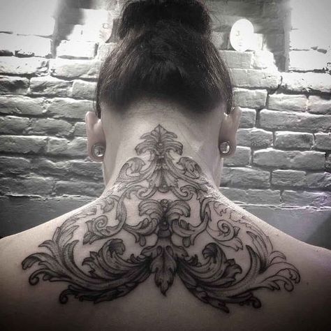 baroque tattoo on back of neck Back Of Neck Tattoos For Women, Baroque Tattoo, Nape Tattoo, Tattoo Son, Army Tattoos, Neck Tattoos Women, Back Of Neck Tattoo, Poses Couple, Intricate Tattoo