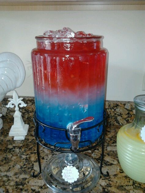 Fourth of July punch Fourth Of July Punch, 4th Party Ideas, July 4th Party Ideas, Ideas For Independence Day, American Themed Party, Deployment Party, Fourth Of July Drinks, July 4th Party, Bbq Cookout