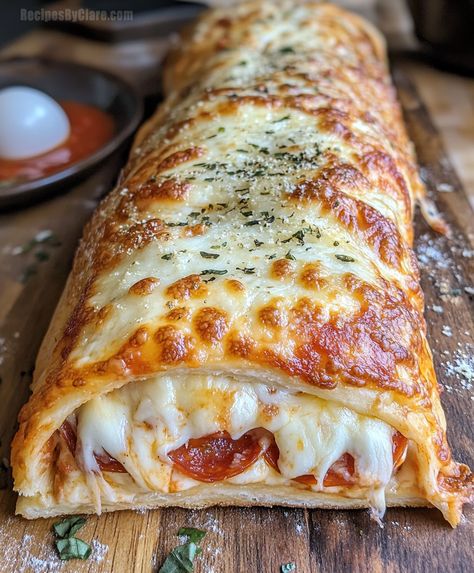 Pepperoni Stromboli, Stromboli Recipe Easy, Stromboli Recipe, Piece Of Pizza, Crowd Pleasing Recipes, A Pizza, Deep Dish, Satisfying Food, Food Obsession