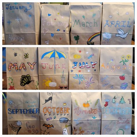 Brown lunch sacks decorated for each month Lunch Bag Decorations Brown Paper, Decorated Lunch Bags Brown Paper, Brown Bag Decorating Ideas, Paper Sack, Sack Lunch, Happy May, Month Gifts, Snack Bags, Brown Paper