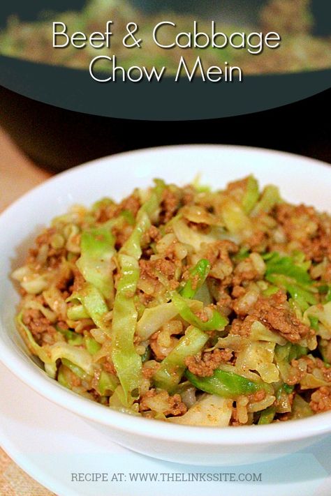 Cabbage Chow Mein, Chicken Recipes With Tomatoes, Beef Chow Mein, Minced Beef Recipes, Beef Cabbage, Minced Meat Recipe, Chow Mein Recipe, Beef And Cabbage, Recipe Beef