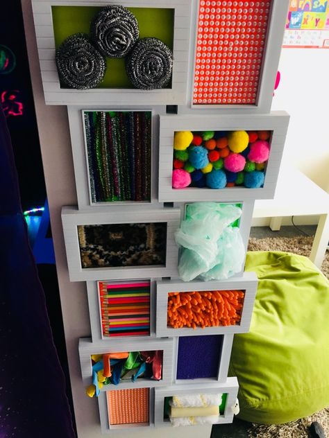 Sensory Kids Room, Sensory Bedroom, Sensory Classroom, Ideas Animal Crossing, Cozy Colors, Sensory Wall, Fall Nail Ideas, Sensory Rooms, Sensory Crafts