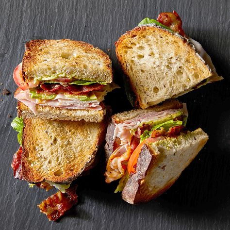 Blt Club Sandwich, Sandwich Blt, Amazing Sandwiches, Turkey Blt, Club Sandwiches, Cooking Avocado, Avocado Blt, Club Sandwich Recipes, 1000 Calories