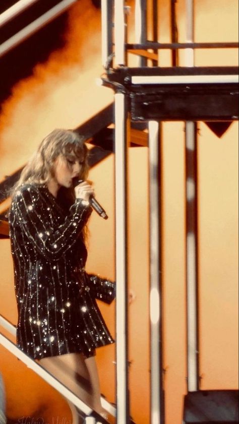 Rare Taylor Swift Wallpaper, Eras Tour Wallpaper, Ears Tour, Eras Tour Lover, Swift Photo, Taylor Swift Concert, Taylor Swift Wallpaper, Swift 3, Long Live Taylor Swift