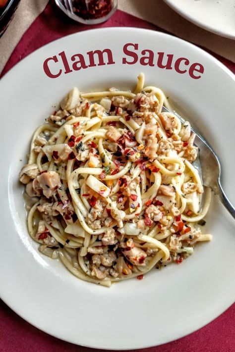 Clam sauce made with canned clams and bottled clam juice may be the easiest meal you will ever make.  And it is restaurant good. Linguini With Clam Sauce Canned Clams, Clam Juice Recipes, Linguini And Clams Recipe, Canned Clams, Clam Sauce Recipe, Red Clam Sauce, Clam Pasta, White Clam Sauce, Quick Seafood Recipes