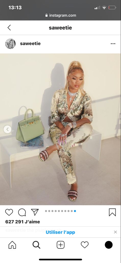 #saweetie #ootd #outfit #bosslady #birkinbag Saweetie Outfits Dress, Saweetie Instagram, Saweetie Outfits, Baddie Vibes, Icy Girl, Fur Dress, Outfits Dress, Clothing Inspiration, Fashion Board