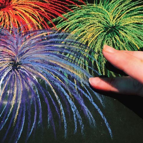 Creativity Camp: Chalk Pastel Fireworks — ETSY DALLAS Paper Fireworks Craft, Pastel Fireworks, Chalk Pastel Drawings, Chalk On Black Paper, Drawing With Pastels, Fireworks Craft, Chalk Pastel Art, Scratch Book, Fire Works