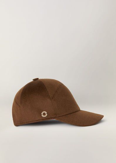 Women's Hats: Baby Cashmere, Suede & Vicuña | Loro Piana Lightweight Baby, Woman Accessories, Cashmere Fabric, Wool Flannel, Women's Hats, Loro Piana, Cap Design, Winter Looks, Online Clothing Stores