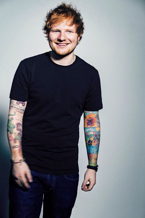 Ed Sheeran tattoos Ed Sheeran Tattoo, Cover Ups Tattoo, Tattoo Lyrics, Ed Sheeran Love, Lyric Tattoos, Contemporary Music, Famous Singers, Lorde, Ed Sheeran