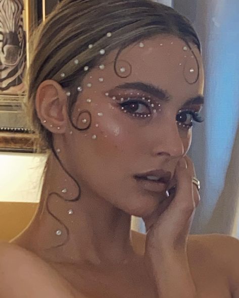 Sophia Huitema on Instagram: “Seemed like the most fitting way to walk into 2021 🌬” Jenna Photoshoot, Bedazzled Makeup, Black Tie Makeup, Gem Placement, Hoco Ideas, Boho Grunge, Beauty Boutique, Photoshoot Inspo, Creative Makeup