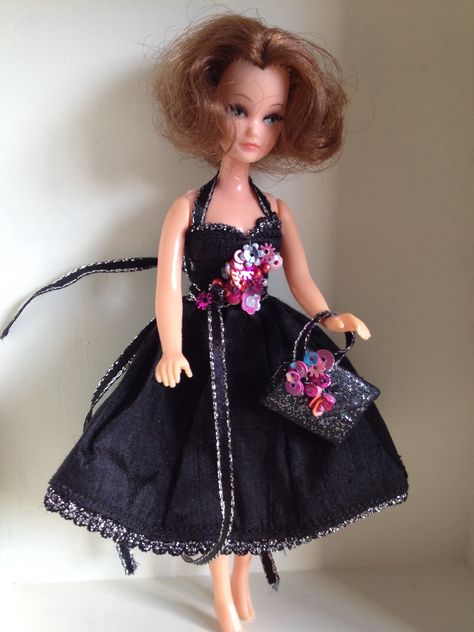 Halloween Doll Dresses, Vintage Mini Dress With Doll Collar, Porceline Doll Dress, Karen Johnson, Barbie Doll Black Dress, Vintage Doll Collar Dress For Dress-up, Dawn Dolls, Ooak Dolls, Stunning Dresses