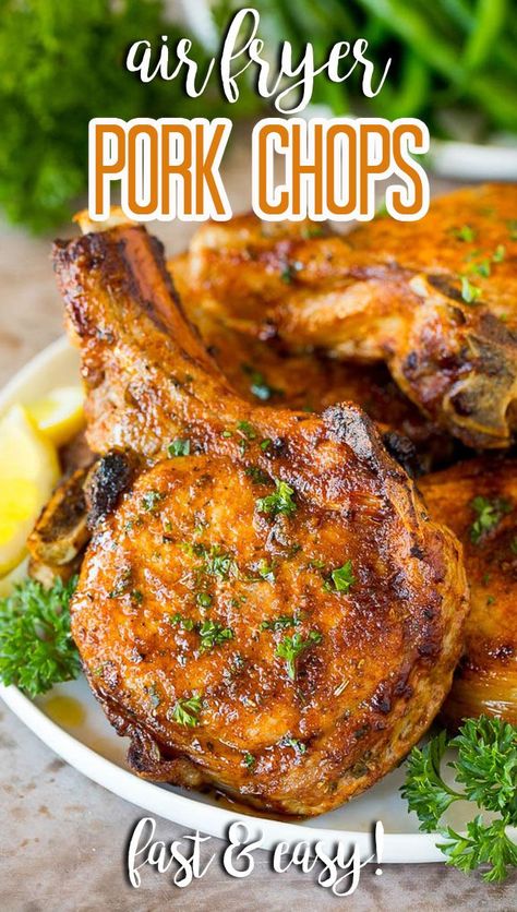 Air Fryer Smothered Pork Chops, Airfryer Pork Chops, Air Fry Pork Chops, Roaster Recipes, Air Fryer Recipes Pork, Turkey Chops, Air Fryer Pork, Air Fryer Pork Chops, Recipes Pork