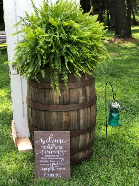 Ferns On Whiskey Barrels Wedding, Chateaux Wedding, Fall Outdoor Decor Porch, Whiskey Barrel Decor, Wine Barrel Decor, Whiskey Barrel Planter, Whiskey Barrel Wedding, Planter Arrangements, Barrel Ideas