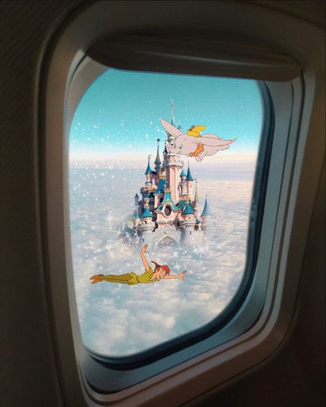 Disney Core, Disney Character Art, Disney Pics, Disney World Pictures, Airplane Window, Cute Disney Pictures, Disney World Florida, Disney Day, Walt Disney Pictures