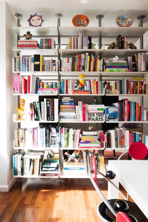 A Young NYC Collector Pays Homage to the Design of Her Generation—at Home and Online | Architectural Digest Book Storage Ideas, Eames Desk, Custom Bookcase, Unique Bookshelves, Arch Digest, Office Bookshelves, Inspiring Interiors, Side Table Design, Book Storage