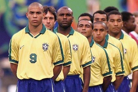 Brazil National Football Team, Brazil National Team, Football Brazil, God Of Football, Ronaldo 9, Brazil Team, Brazil Football Team, World Cup Football, Fifa Football