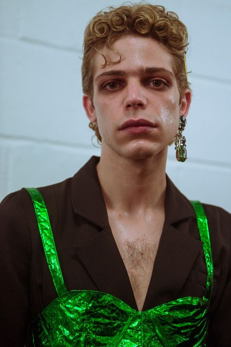 Backstage at MAN SS19: Art School Photography Cleo Glover From  Dazed Expressions Photography, Erdem Moralioglu, Man Suit, Queer Fashion, School Photography, Pink Pumps, Declaration Of Independence, Performance Art, Music Art