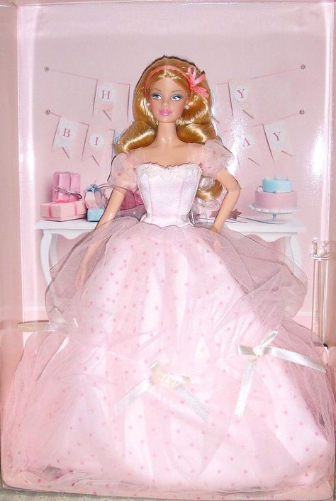 Barbie Birthday Wishes, Birthday Wishes Barbie, Barbie Mood, Barbie Inspiration, Birthday Barbie, Doll Therapy, Ballerina Barbie, Dress Barbie Doll, Barbies Pics