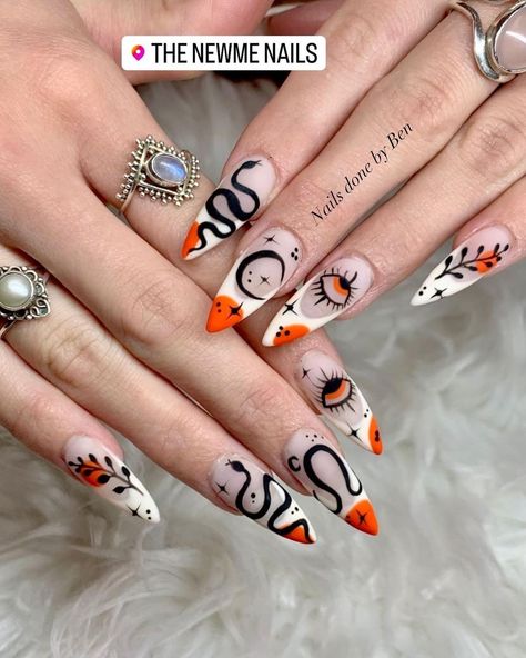 nail salons austin • Instagram Nail Salons, Acrylic Powder, Nails Art, Halloween Nails, Nail Salon, How To Do Nails, Acrylic Nails, Austin, Nail Designs