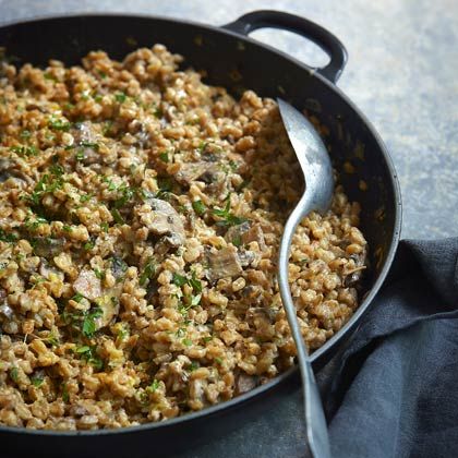 Farro Risotto from Nigella Lawson | things I like Farro Risotto, Pearled Barley, Veggie Dinners, Nigella Lawson Recipes, Risotto Recipe, Eating Fast, Mushroom Risotto, Risotto Recipes, Nigella Lawson