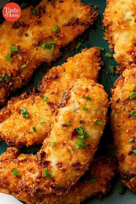 Wings Fried, Air Fryer Cooking Times, Air Fryer Recipe, Air Fried Food, Air Fryer Oven Recipes, Air Fry Recipes, Air Fryer Recipes Chicken, Fried Pickles, Air Fryer Dinner Recipes