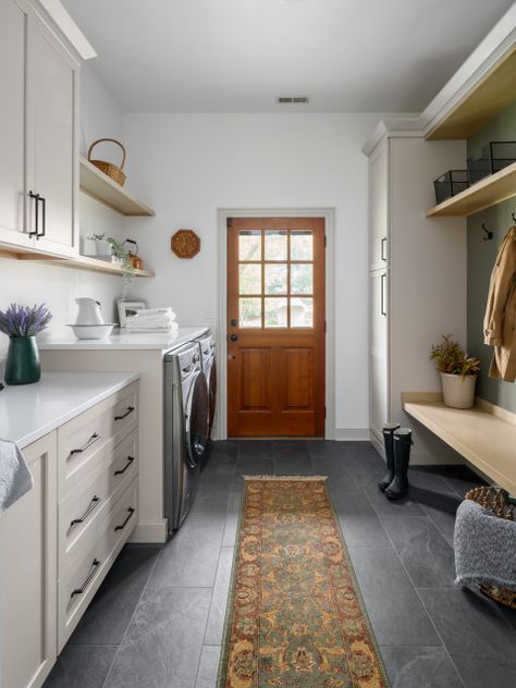 5 Spectacular New Entries and Mudrooms Mud Room Laundry Room Combo, Room Tiles Floor, Transitional Laundry Room, Laundry Room Tile, Mudroom Remodel, Laundry Room/mudroom, Laundry Room/mud Room, Laundry Room Flooring, Mudroom Laundry Room