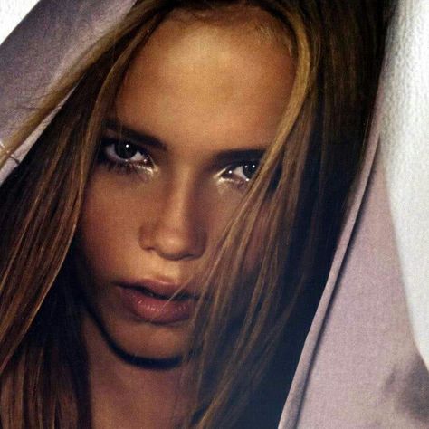 Fresh faced Jasmin Tookes, 2004 Fashion, 2010s Aesthetic, Natasha Poly, Doutzen Kroes, Taylor Hill, Gisele Bündchen, Vogue Australia, Naomi Campbell