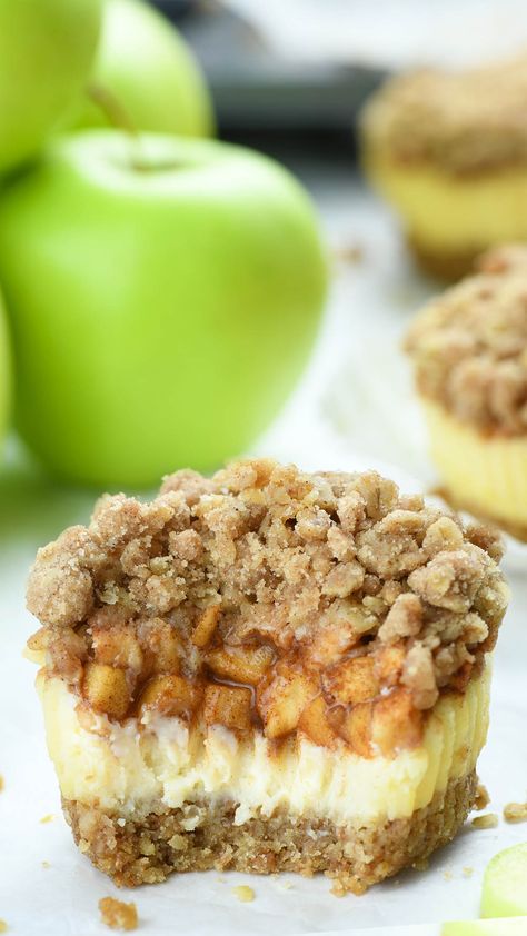 Mini Apple Crisp Cheesecakes - OMG Chocolate Desserts Apple Crisp Cheesecake Bites, Individual Dessert Ideas, Apple Crisp Mini, Mini Apple Crisp, Apple Crisp Topping, Apple Crisp Cheesecake, Crisp Topping, Cottage Bakery, Homemade Graham Cracker Crust