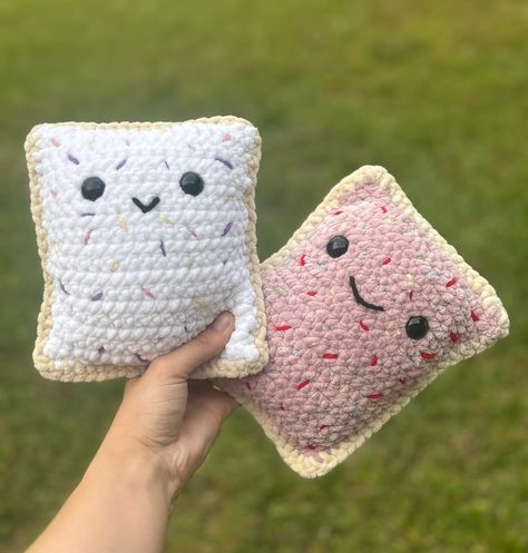 strawberry and vanilla pop tarts, which one is your favorite? ☺️ • • • #crochet #amigirumi #amigirumilovers #lovecrochet#lefthanded #lefty #toys #soft #stuffedanimals #crochetlover#sweetsnuggles #smallbusiness #cute #plushy #crafts #crafting #leftyloops #crochetanimals#volusia #marketday#crochettoys#poptarts Pop Tart Crochet Pattern Free, Pop Tarts Crochet, Pop Tart Crochet Pattern, Crochet Poptart Blanket, Crochet Pop Tart, Crochet Poptart Free, Crochet Poptart, Crochet Poptart Pillow, Brown Sugar Pop Tarts