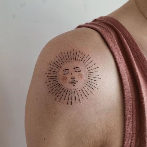 Fenrir Tattoo, Tattoo Sonne, Stick N Poke, Handpoke Tattoo, Muster Tattoos, Sun Tattoo, Dainty Tattoos, Dream Tattoos, Little Tattoos