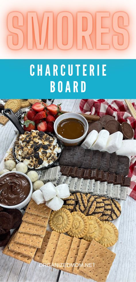 Smores Charcuterie, Smores Charcuterie Board, Sweet Charcuterie Board, Sweet Charcuterie, S'mores Tray, Popcorn Recipes Easy, Easy Smores, Fudge Stripe Cookies, Whole Wheat Crackers