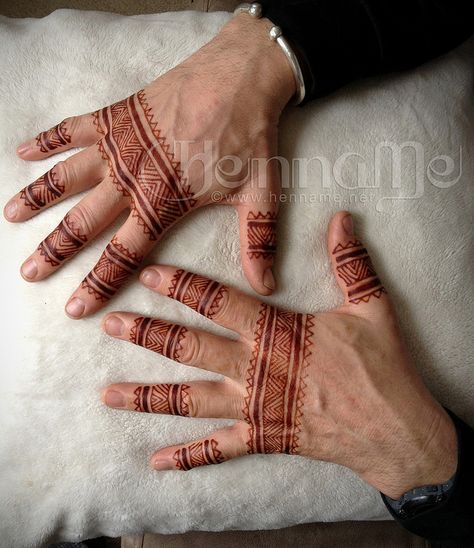 Moroccan inspired henna men's hands | Flickr - Photo Sharing! Groom Mehendi Designs, Henna Men, Men Henna Tattoo, Mehndi Designs Finger, Henna Hand Designs, Henna Hands, Moroccan Henna, Freetime Activities, Jagua Henna