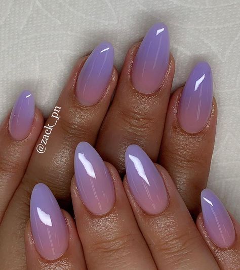 Popular Ombre Nails, Short Nail Designs Lilac, Pink And Purple Dip Nails, Nail Art Lavender Purple, Lilac Nails Ombre, Nail Lavender Design, Lavender Dip Nails Design, Pink To Purple Nails, Grey Lilac Nails